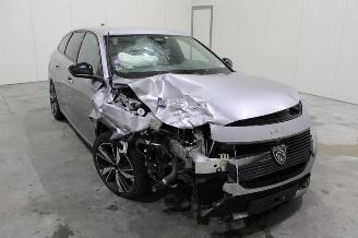 Peugeot 308  picture 2