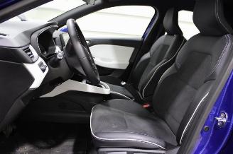 Renault Clio  picture 11