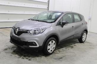 Schadeauto Renault Captur  2018/6