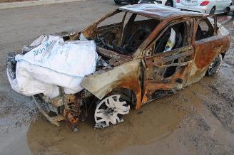 Vrakbiler auto Peugeot 3008  2025/4