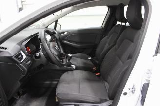 Renault Clio  picture 10
