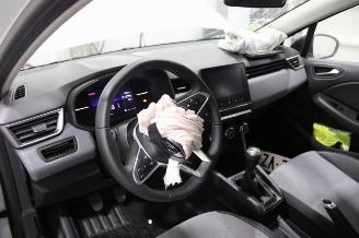 Renault Clio  picture 9