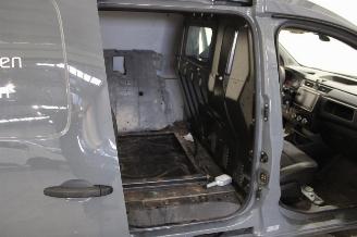 Renault Express  picture 15