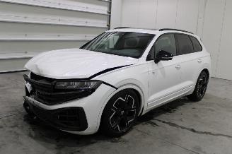 Schadeauto Volkswagen Touareg  2024/6