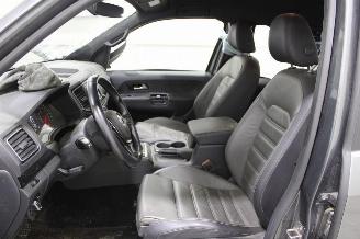 Volkswagen Amarok  picture 10