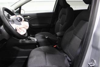 Renault Captur  picture 10