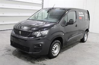 Schadeauto Peugeot Partner  2022/2