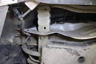 Peugeot 208  picture 18