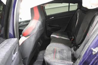 Volkswagen Golf  picture 13