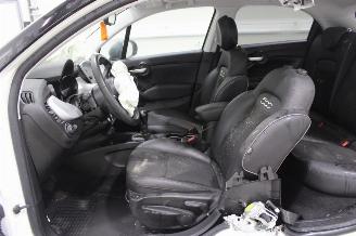 Fiat 500X  picture 9