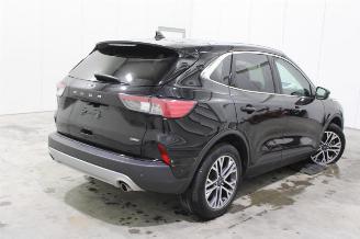 Ford Kuga  picture 4
