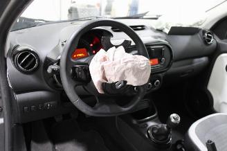 Renault Twingo  picture 9