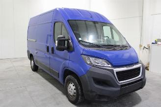 Peugeot Boxer  picture 2