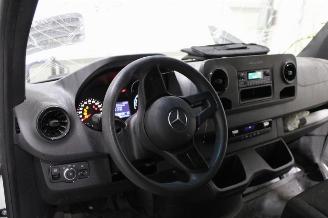 Mercedes eSprinter  picture 10