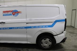 Ford Transit  picture 23