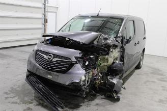 Salvage car Opel Combo  2023/5