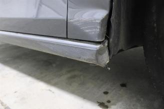 Volkswagen Golf  picture 9