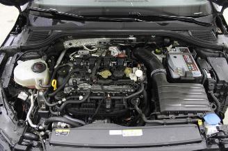 Volkswagen Golf  picture 14