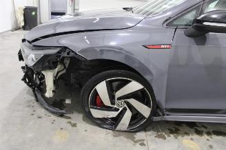 Volkswagen Golf  picture 6