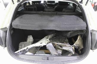 Peugeot e-208  picture 22