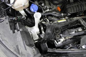 Kia Stonic  picture 23