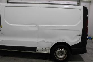 Nissan Nv300  picture 5
