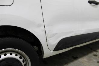 Renault Express  picture 7