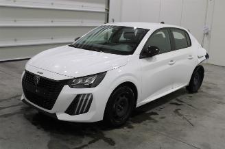 krockskadad bil auto Peugeot 208  2024/9