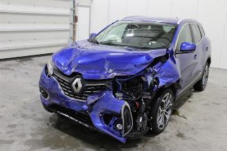 krockskadad bil auto Renault Kadjar  2020/10