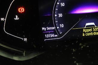 Renault Captur  picture 15