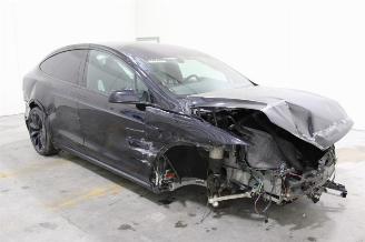 Tesla Model X  picture 2