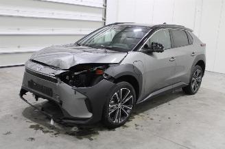 Unfallwagen Toyota bZ4X  2025/5