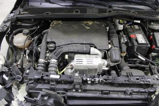 Peugeot 208  picture 16