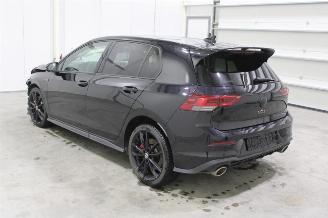 Volkswagen Golf  picture 4