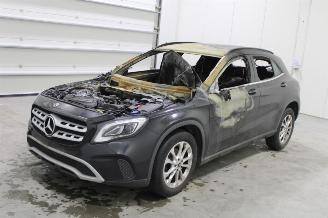 Purkuautot passenger cars Mercedes GLA 180 2019/6
