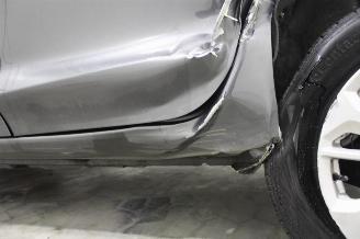 Ford Fiesta  picture 7