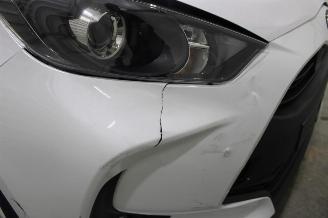 Mazda 2  picture 6