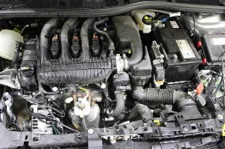 Opel Corsa  picture 16