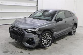 damaged passenger cars Audi Q3  2024/3
