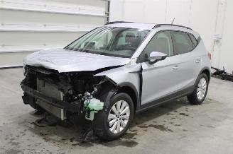 damaged passenger cars Seat Arona  2023/2