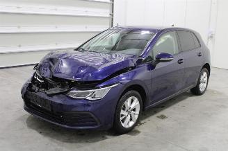 Voiture accidenté Volkswagen Golf  2023/5