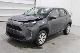 Vaurioauto  passenger cars Toyota Yaris Cross  2022/8