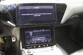 Audi Q8 e-tron picture 15