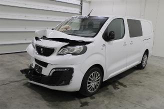 skadebil auto Peugeot Expert  2023/8