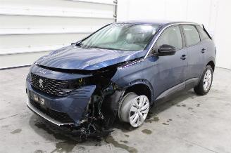 skadebil auto Peugeot 3008  2021/11
