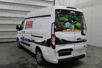 Ford Transit  picture 4