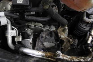 Volkswagen Golf  picture 21