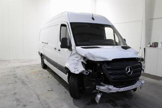 Mercedes Sprinter  picture 2