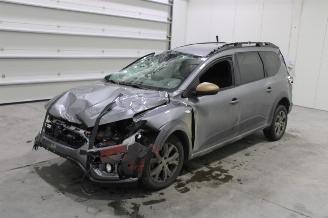 Uttjänta bilar auto Dacia Jogger  2025/9