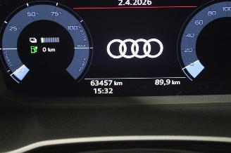 Audi Q3  picture 13